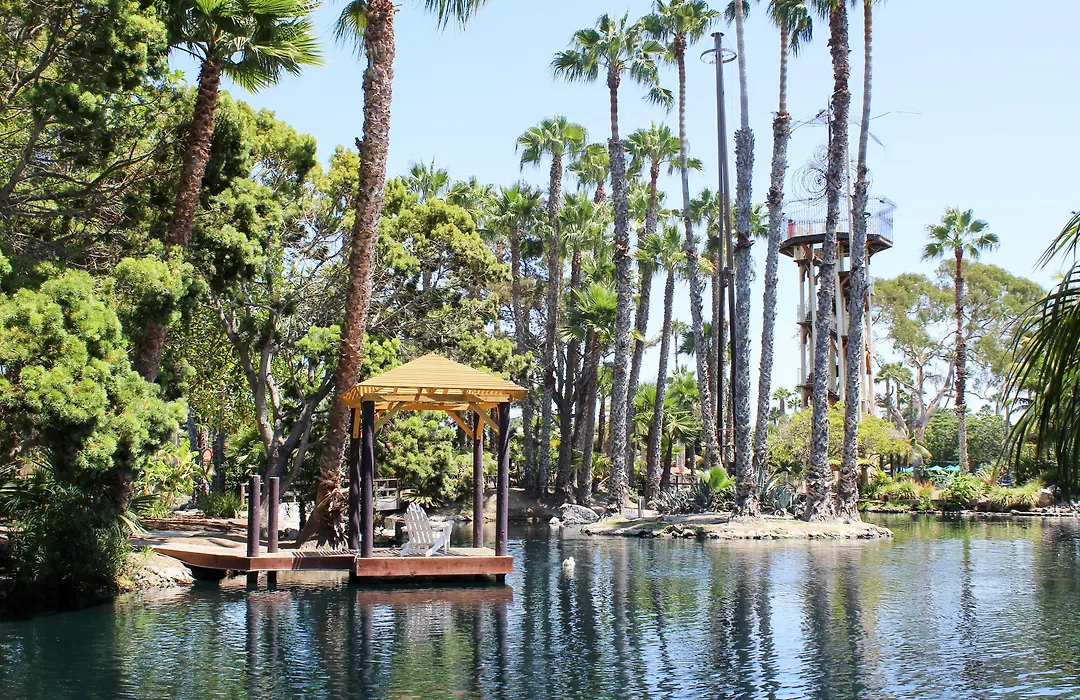 Paradise Point Resort & Spa-1
